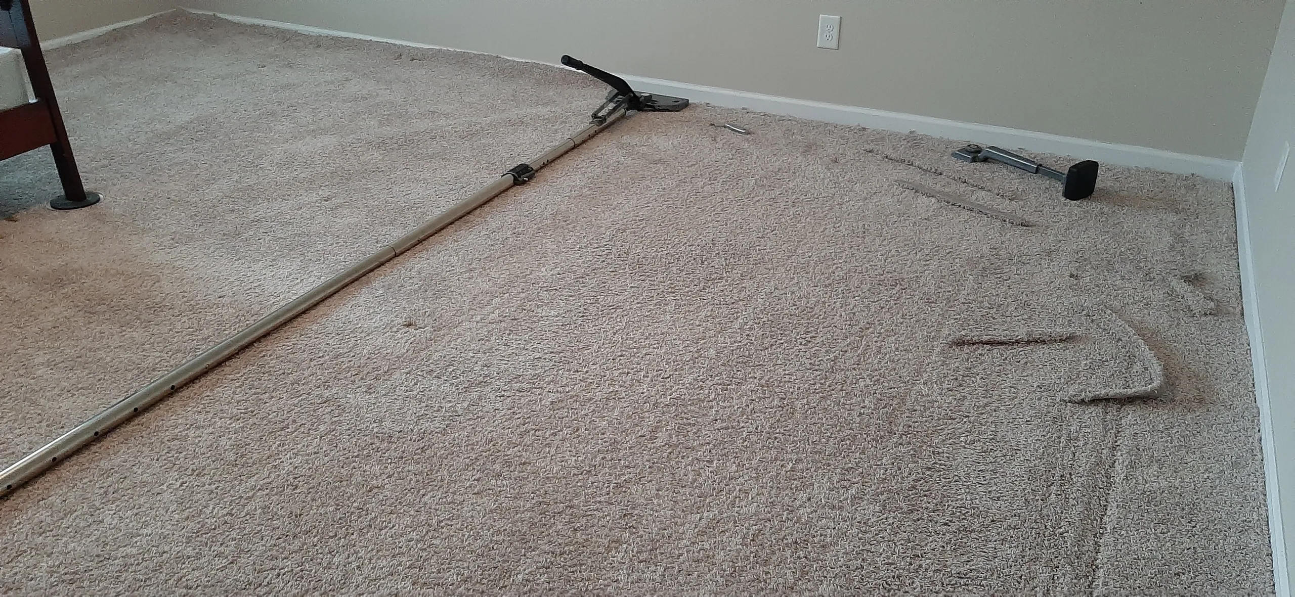 Choose a Cleaning Method That Fits the Carpet